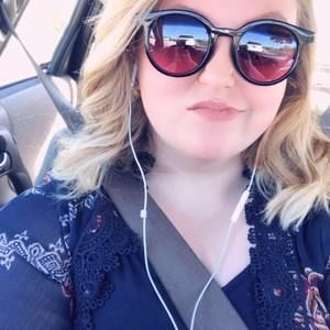 Meet your Posher, Lena